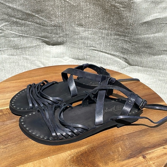 NWOT Free People Women’s Willow Wrap Gladiator Lace Up Leather Sandals Size 38 - Picture 3 of 11